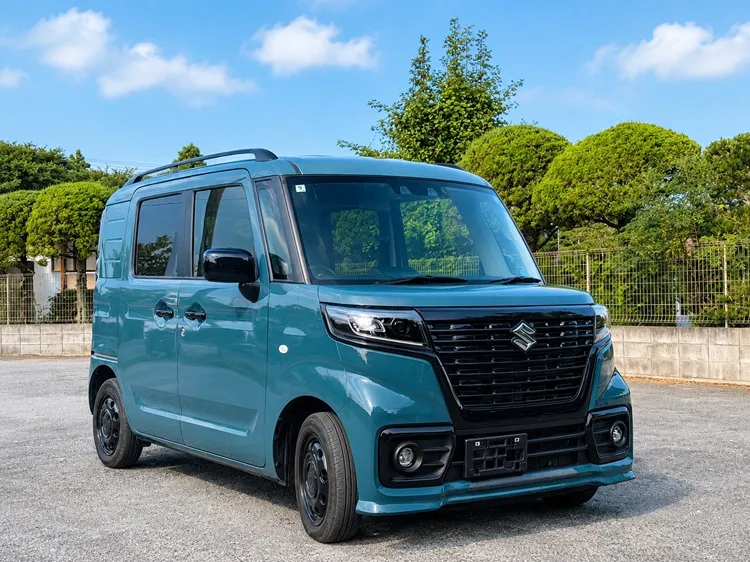 大網白里市の中古車、ティールカラーのスズキ スペーシアベース